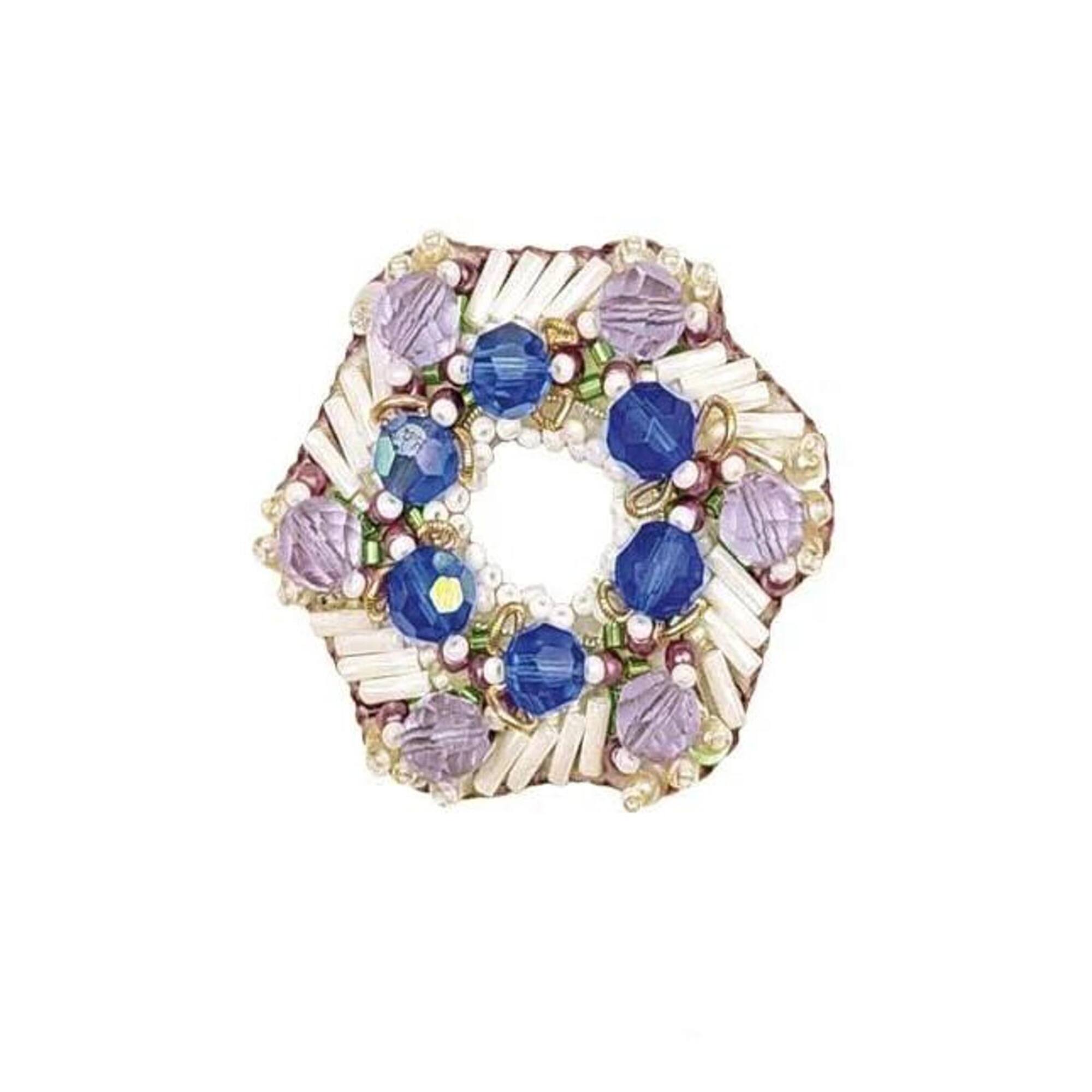 Crystal Art Brooch Winter Wreath Kit